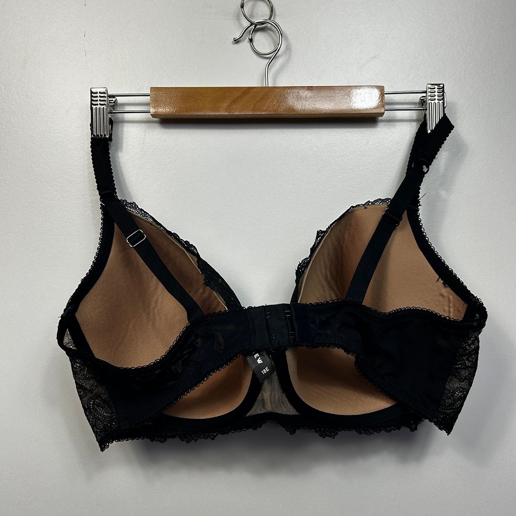 Preview Black Plus Size Lace Bra - Size 18E