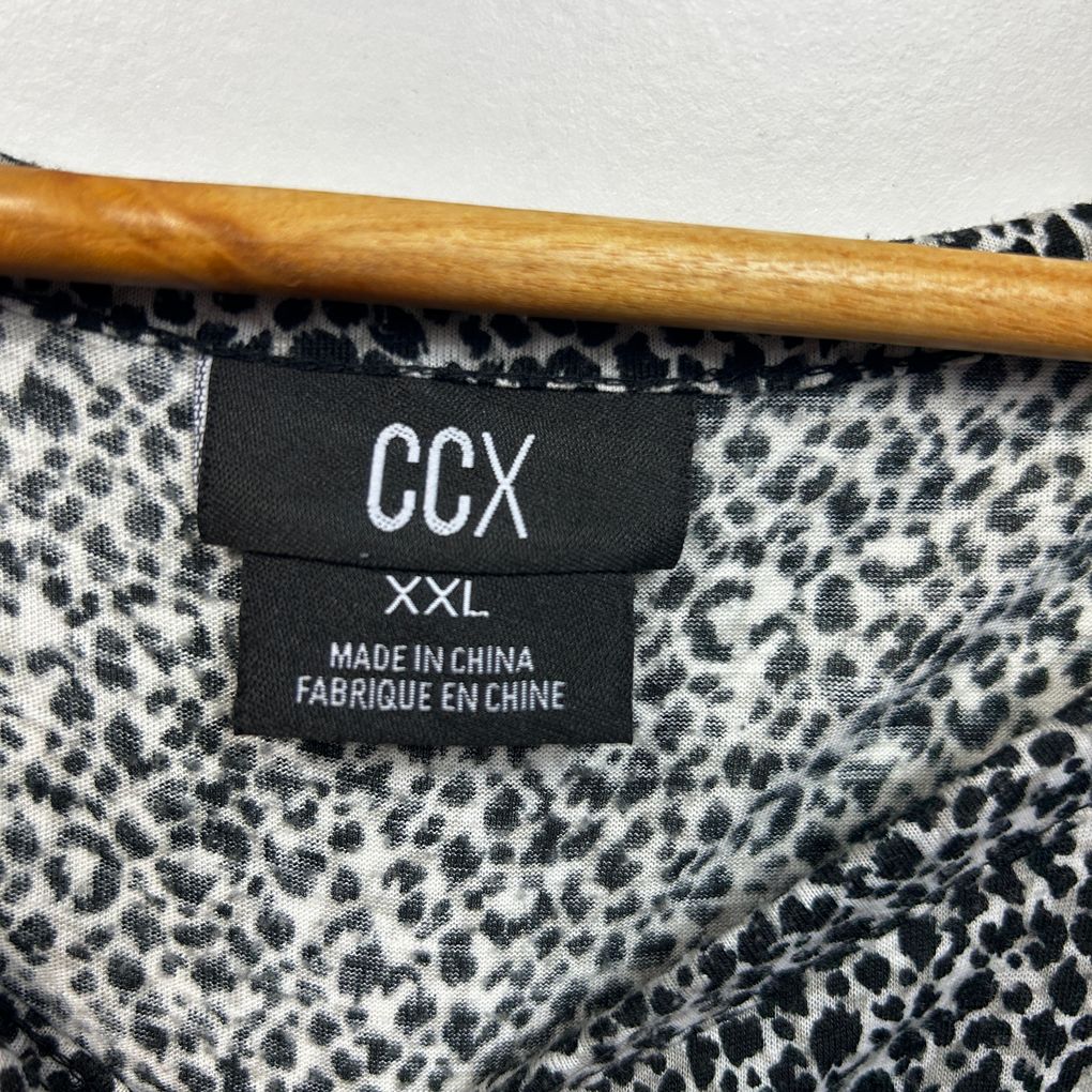 CCX Black Leopard Top - Size 22/24/XXL