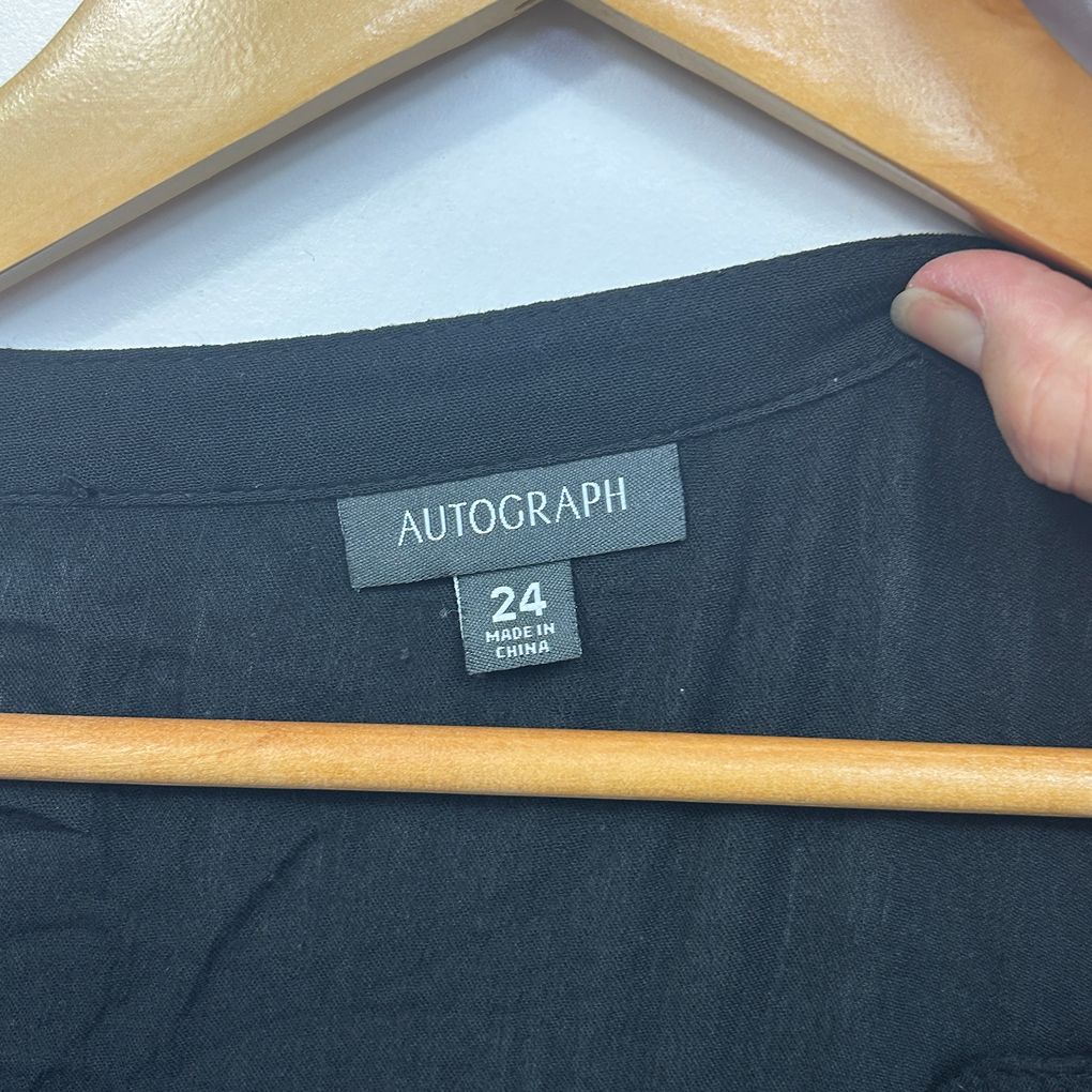 Autograph Black Top - Size 24