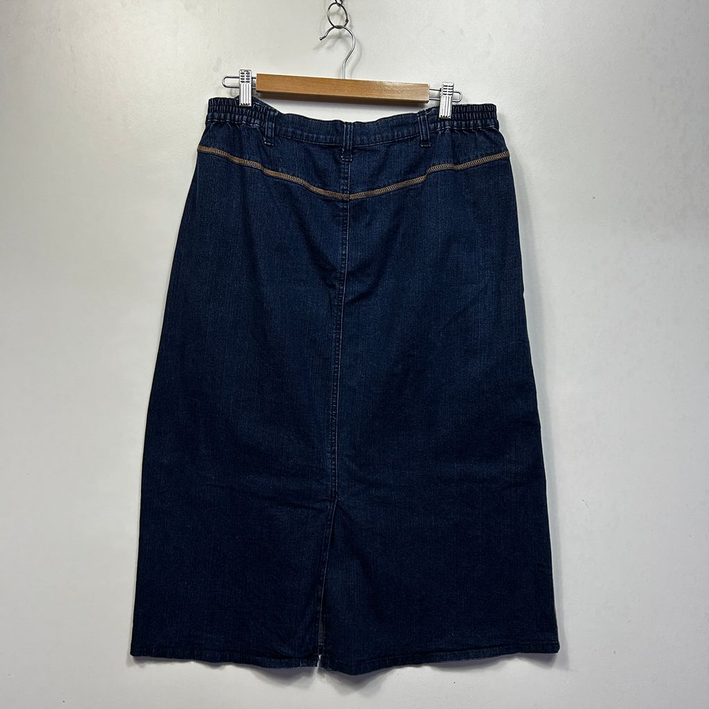Victoria Hill Blue Denim Skirt - Size 14
