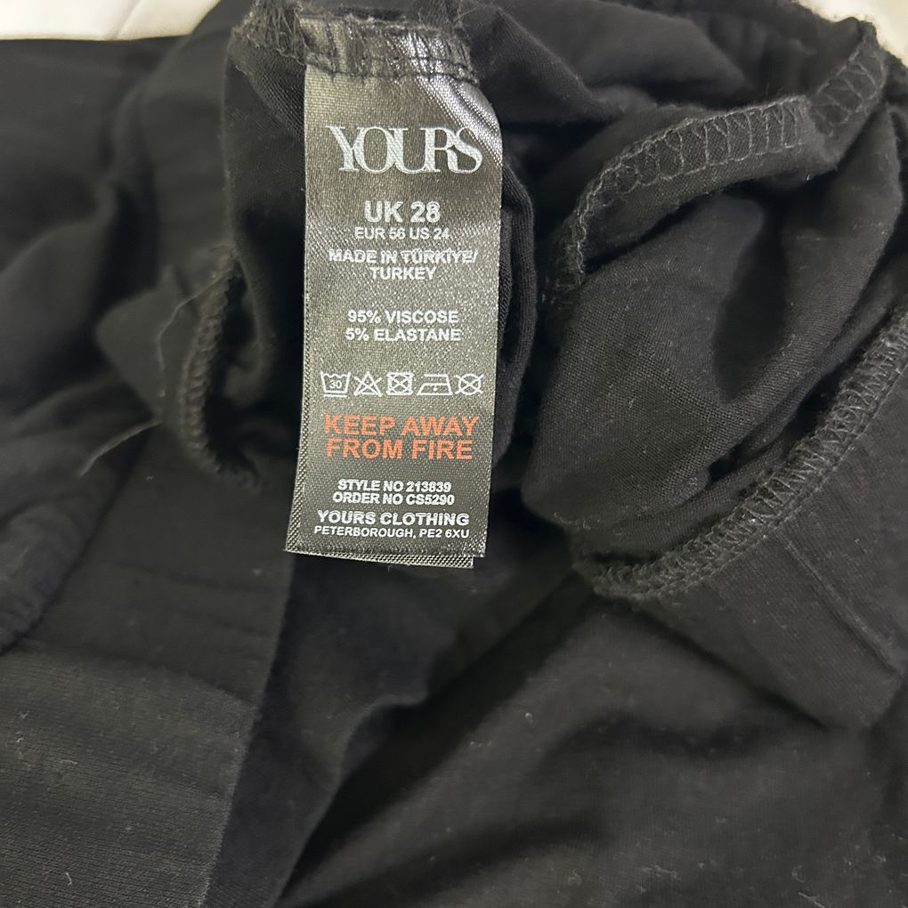 Yours Black Pants - Size 28