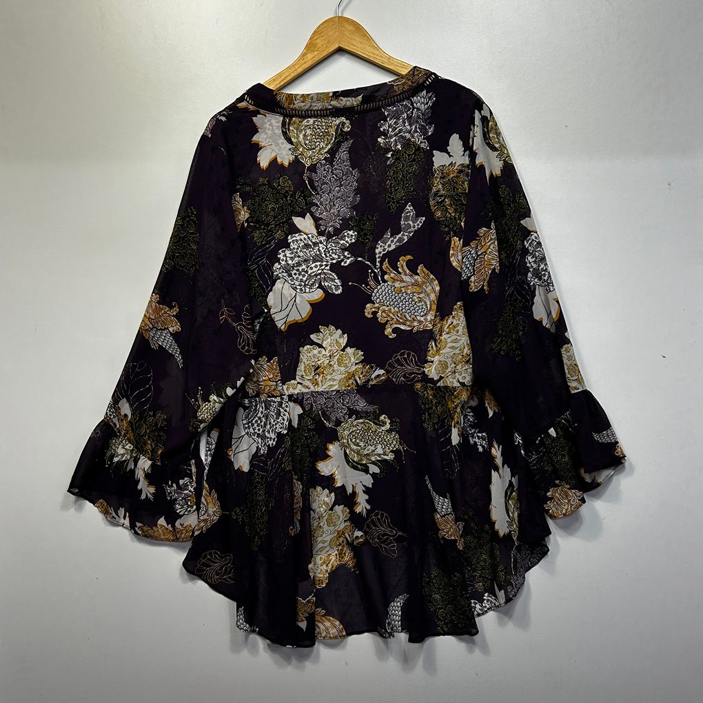 City Chic Purple Floral Top - Size 22/XL