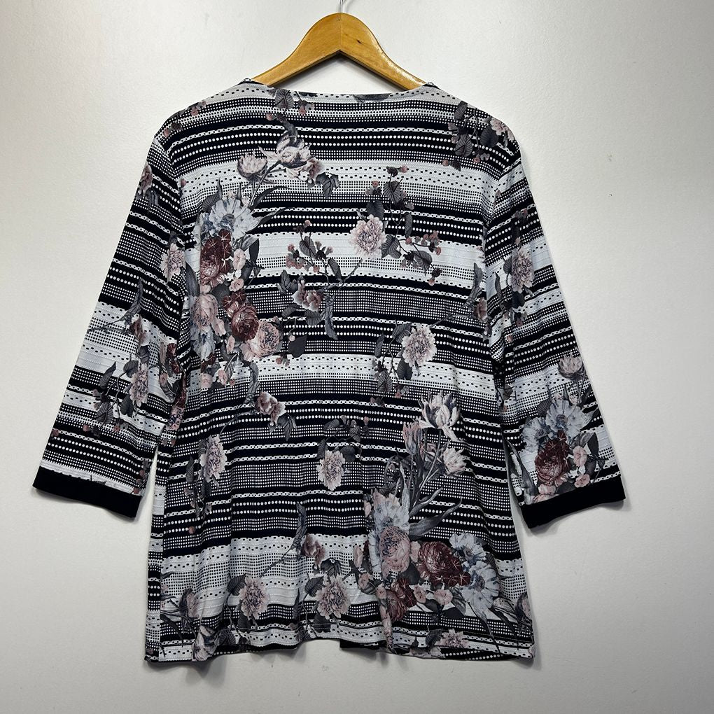 Established Black White Floral Long Sleeve Top - Size 18