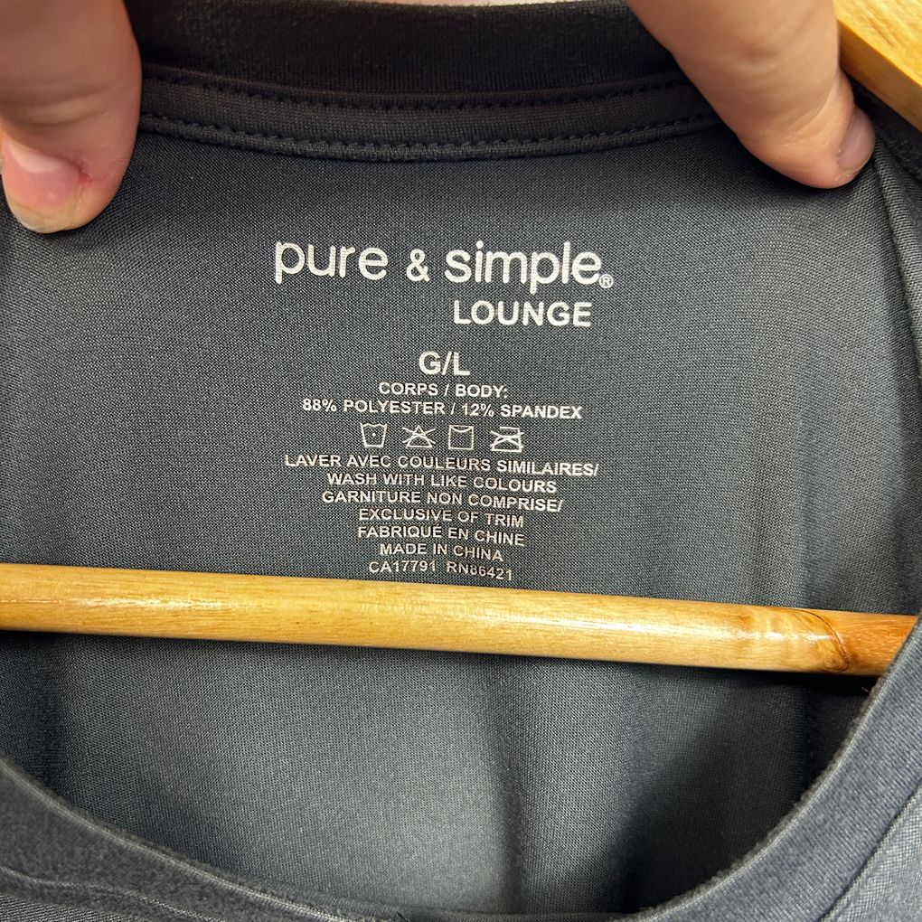 Pure & Simple Lougne Black T-Shirt - Size L