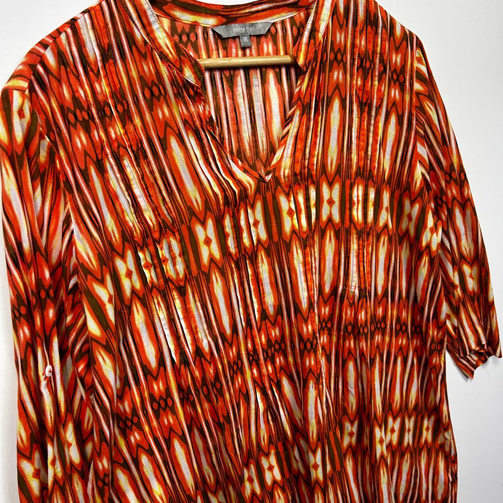 Yarra Trail Orange Tunic Top - Size 16