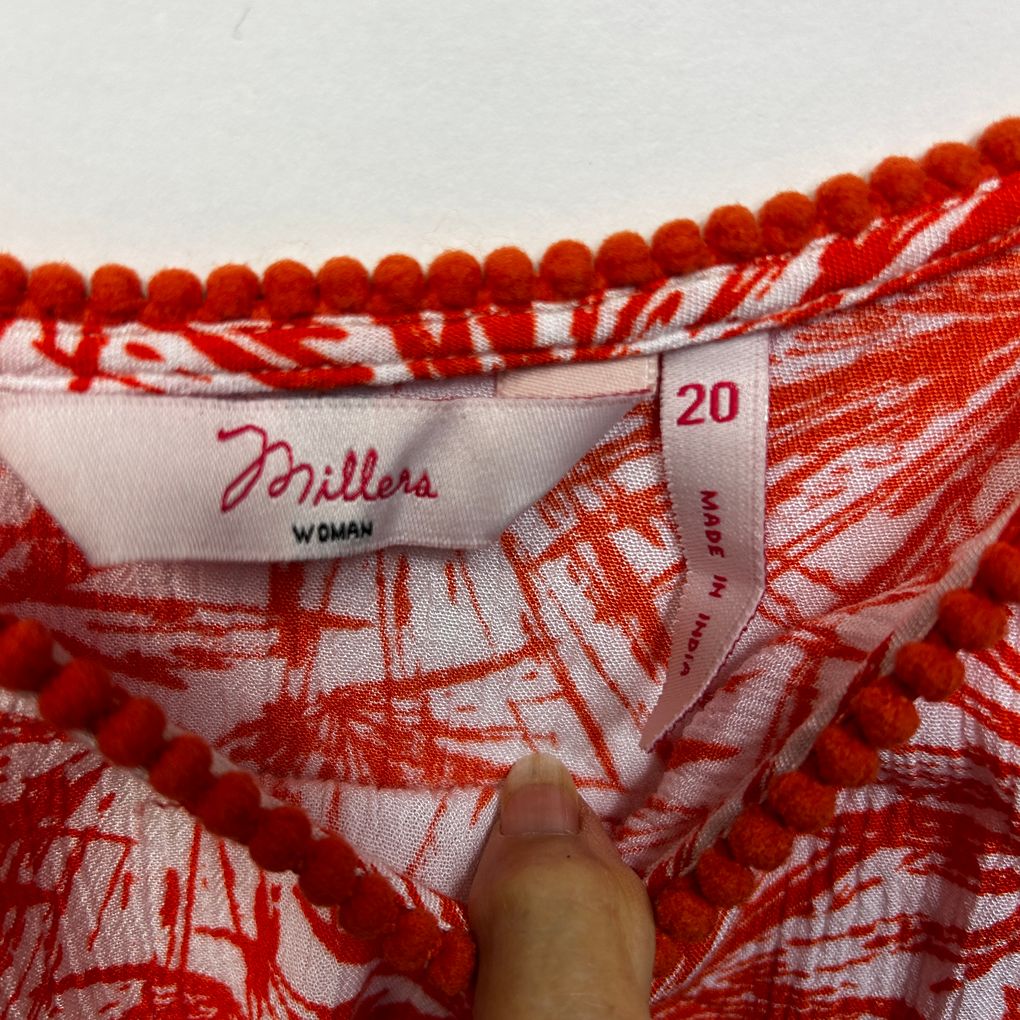 Millers Red Top - Size 20