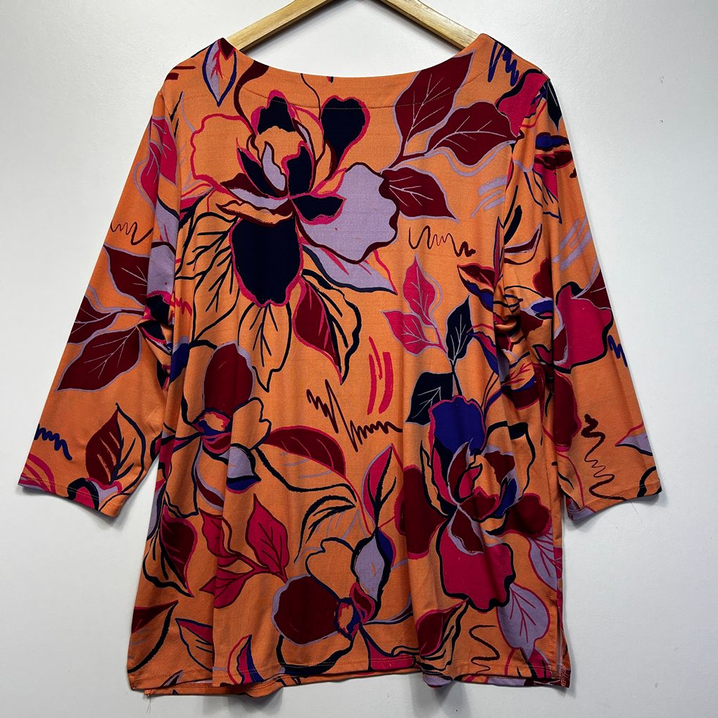 Avenue Orange Floral Plus Size Top - Size 18
