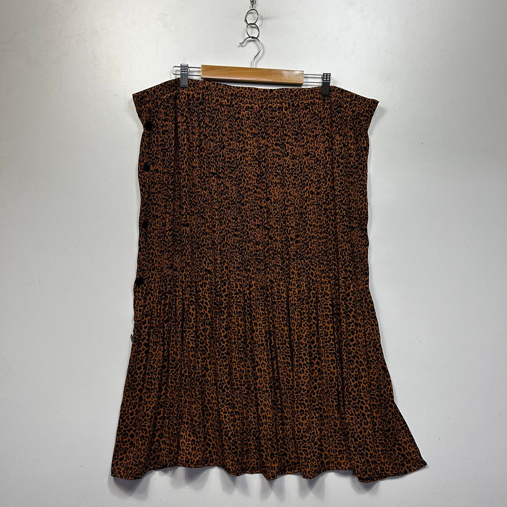 Autograph Brown Animal Print Plus Size Pleated Skirt - Size 24 RRP $89.99