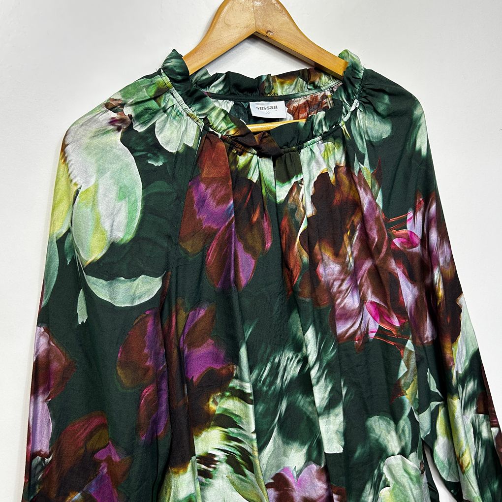 Sussan Green Floral Plus Size Top - Size 22