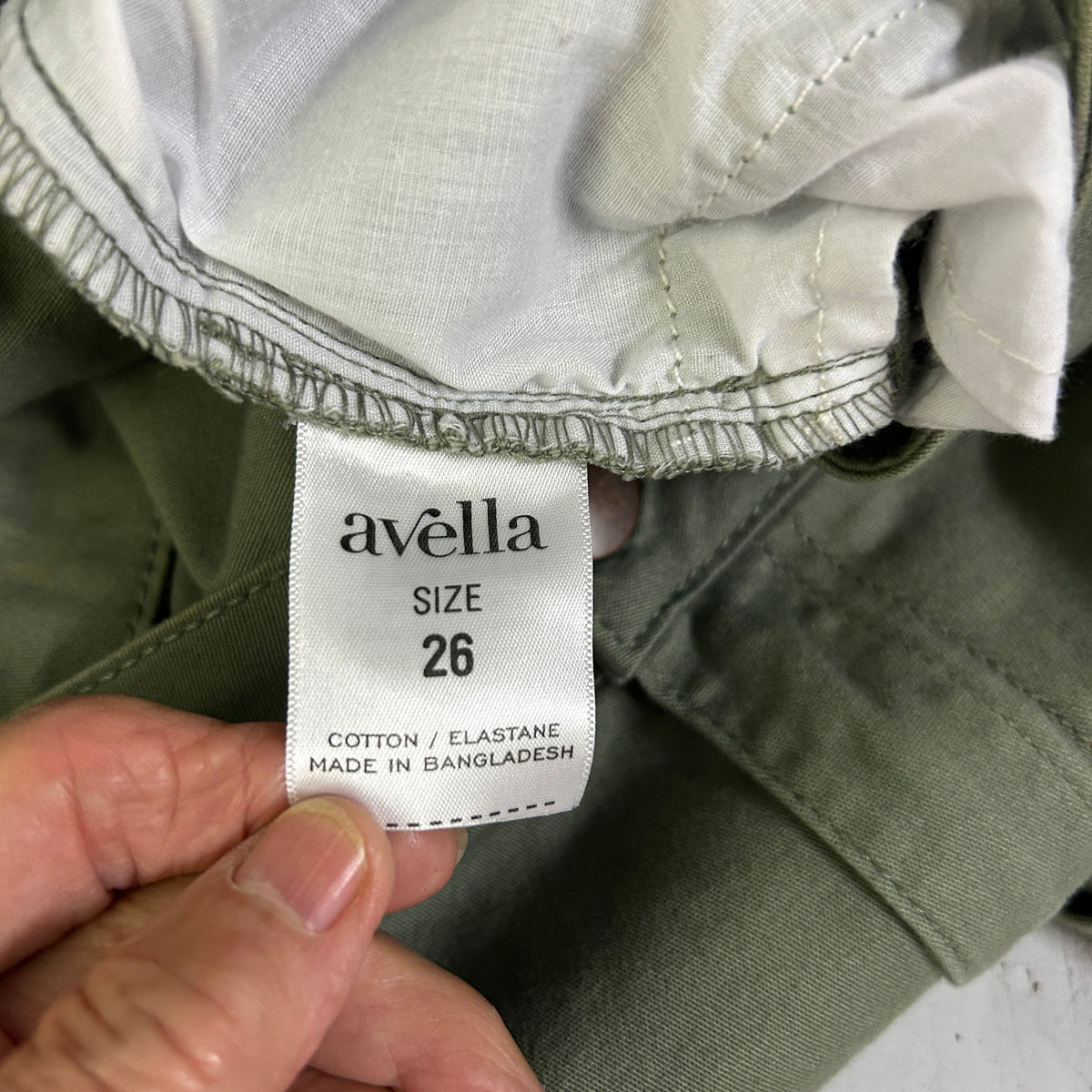 Avella Khaki Plus Size Cotton Shorts - Size 26