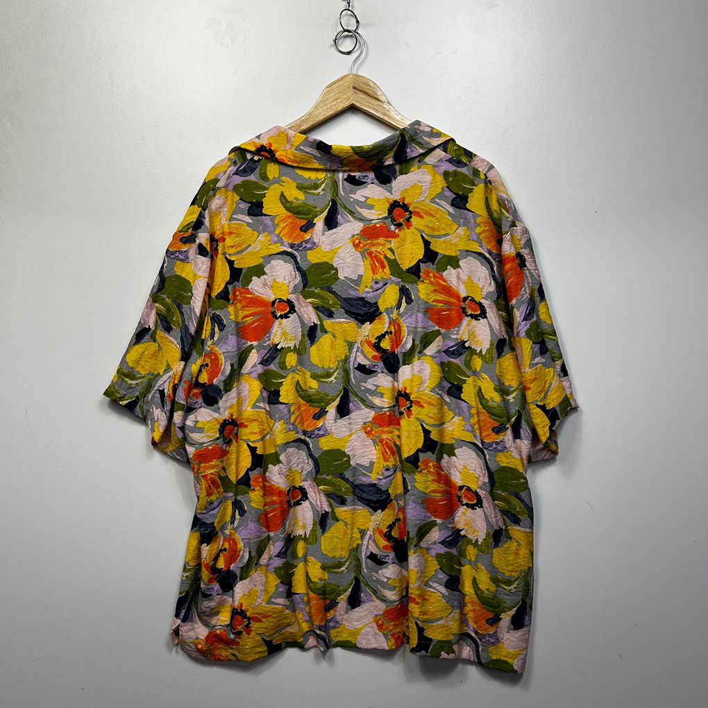 &me Multicoloured Floral Plus Size Shirt - Size 18