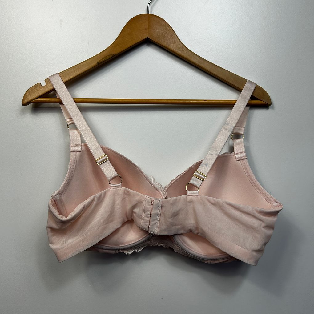 Kayser Pink Lace Bra - Size 18D