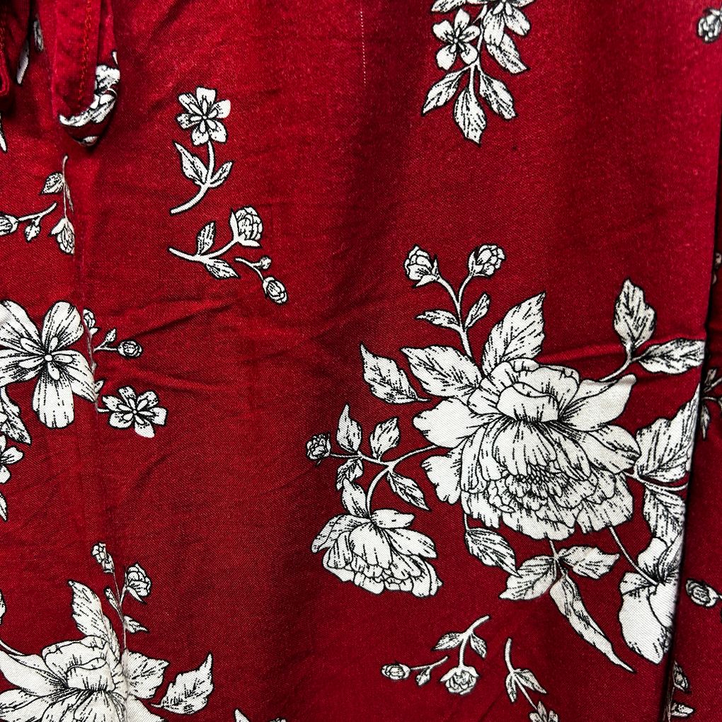 Beme Red Floral Top - Size 22