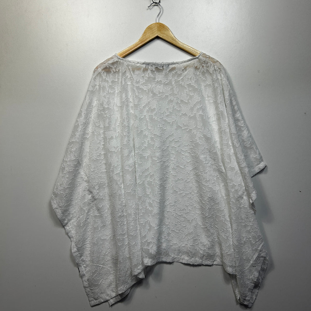 Willow & Tree White Cotton Sheer Top - Size L/XL