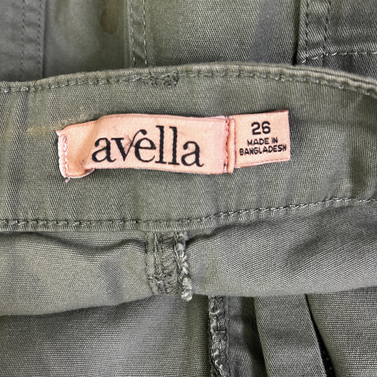 Avella Khaki Plus Size Cotton Shorts - Size 26