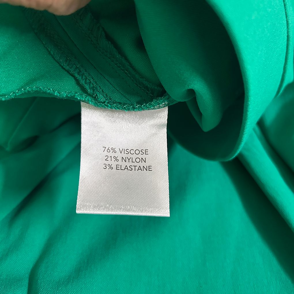 Millers Green Shorts - Size 20