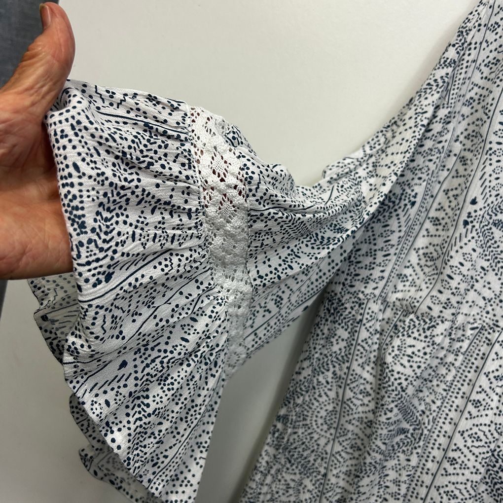 Beme White Print Cold Shoulder Top - Size 16