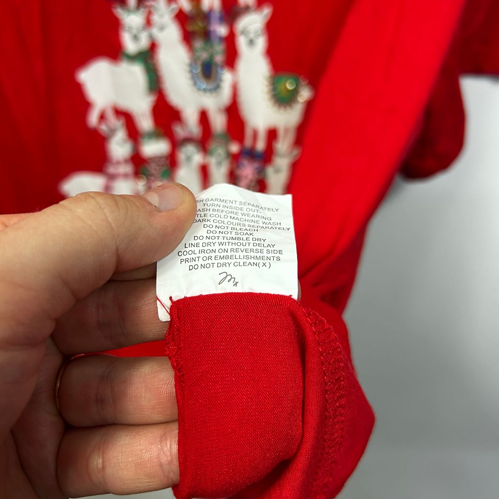Red Llama Christmas Top - Size 18/20