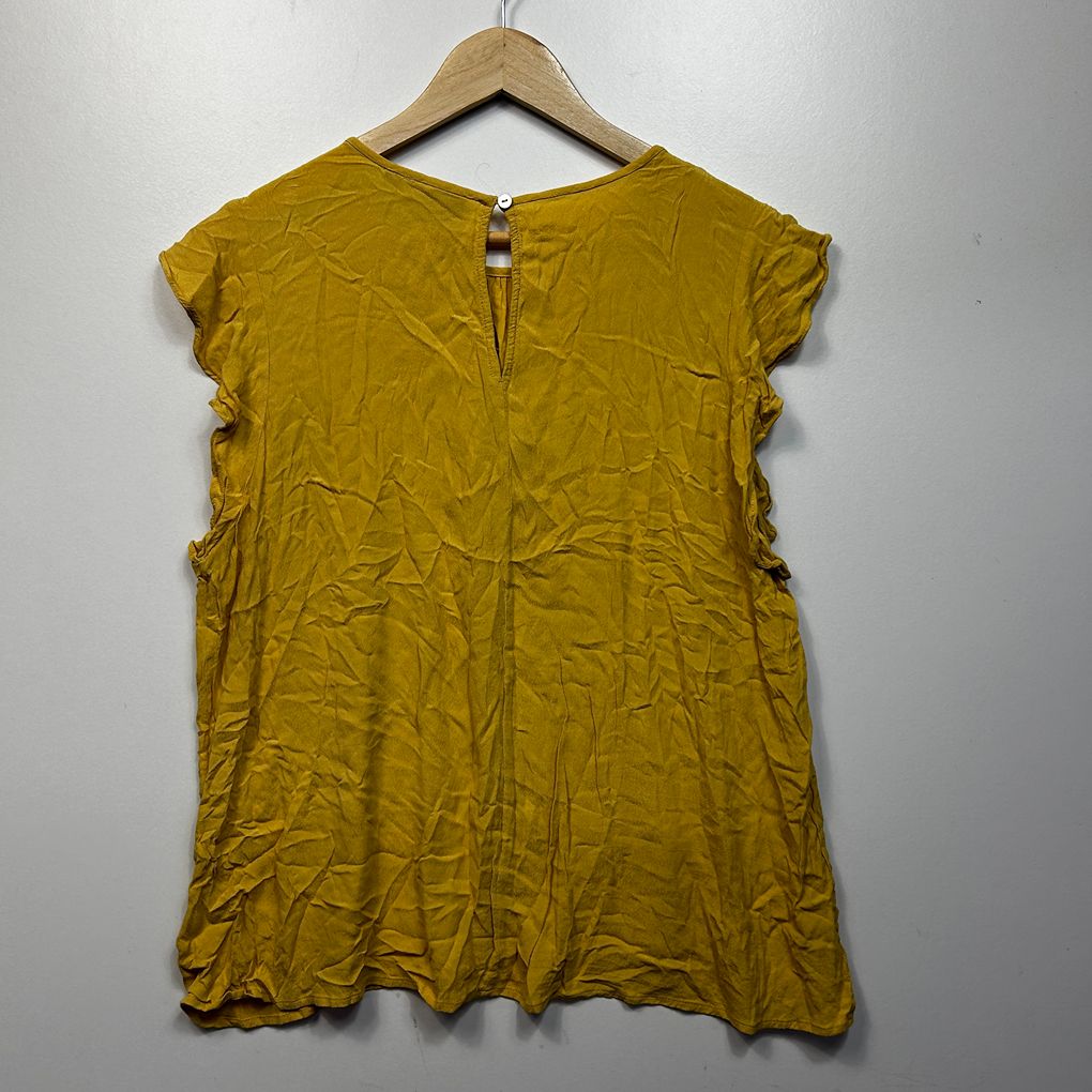 Sussan Mustard Short Sleeve Top - Size 18