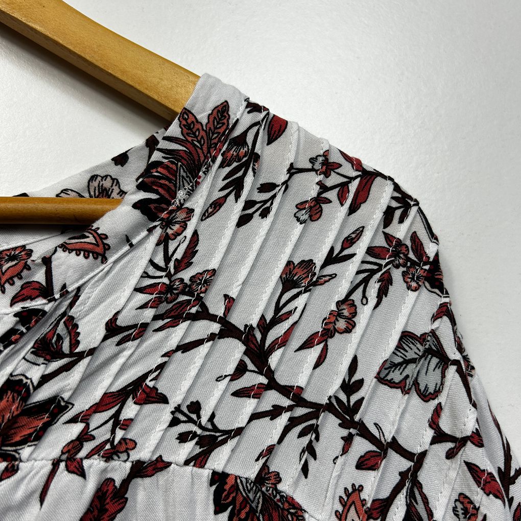 Autograph White Black Floral Plus Size Top - Size 20