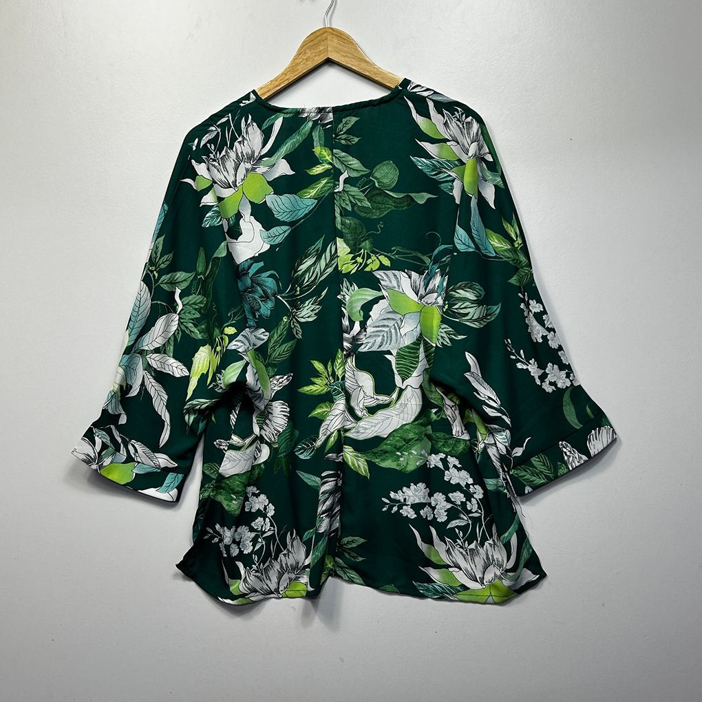 Millers Green Plus Size Top - Size 18