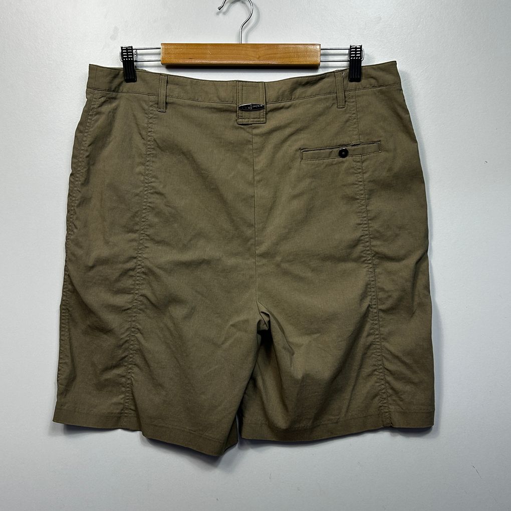 Jamie Sadock Khaki Bermuda Golf Shorts - Size 16