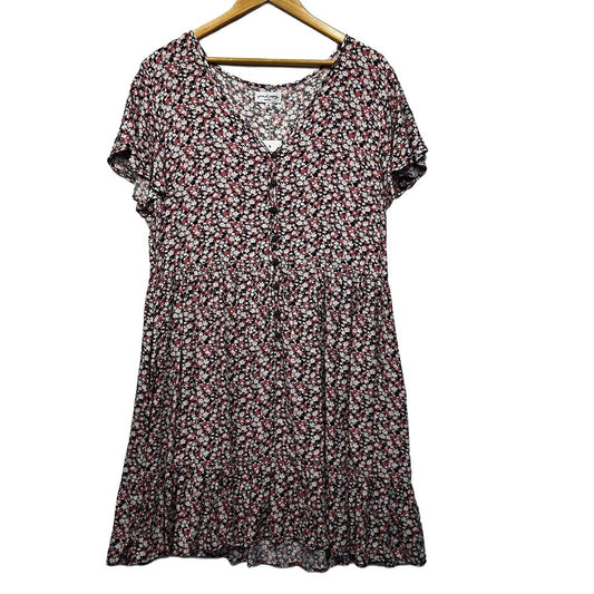 Proud Poppy Floral Dress - Size 18