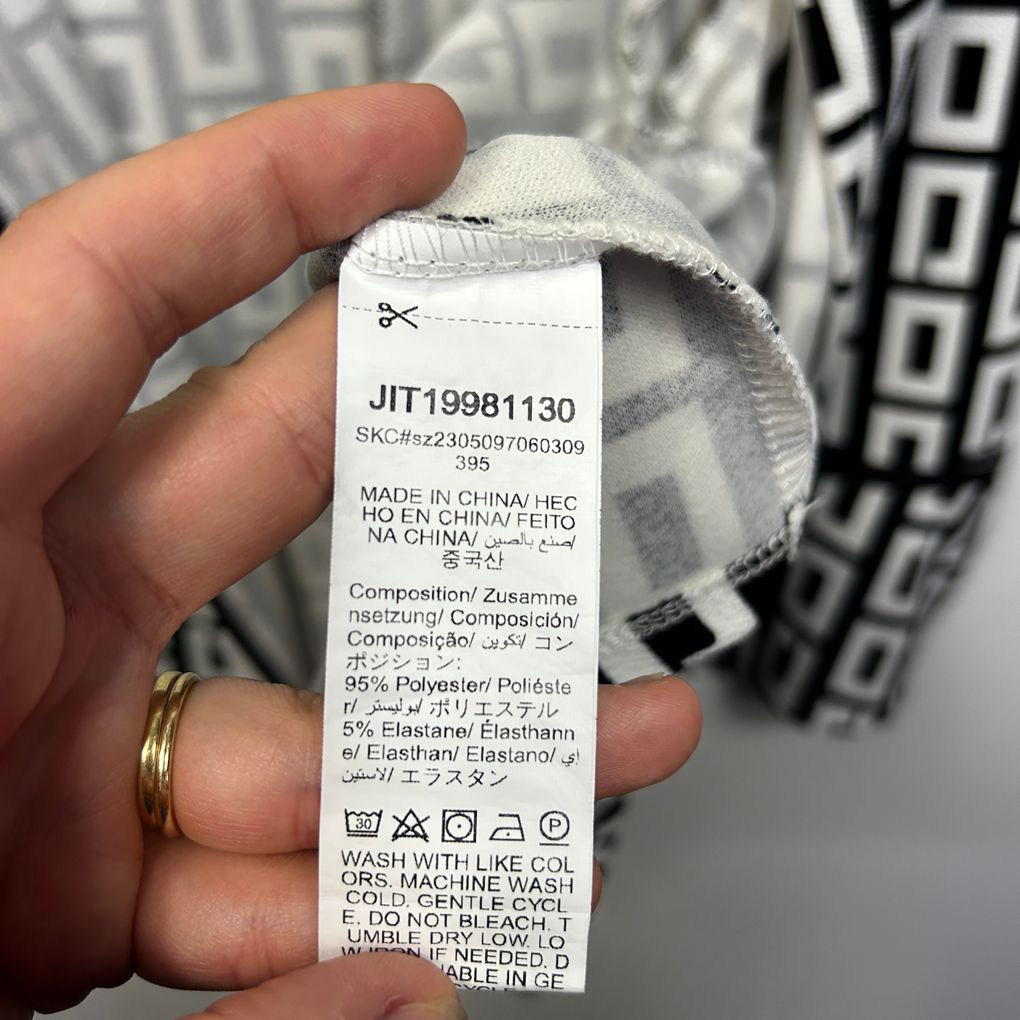 Shein Black & White Plus Size Cardigan - Size 4XL