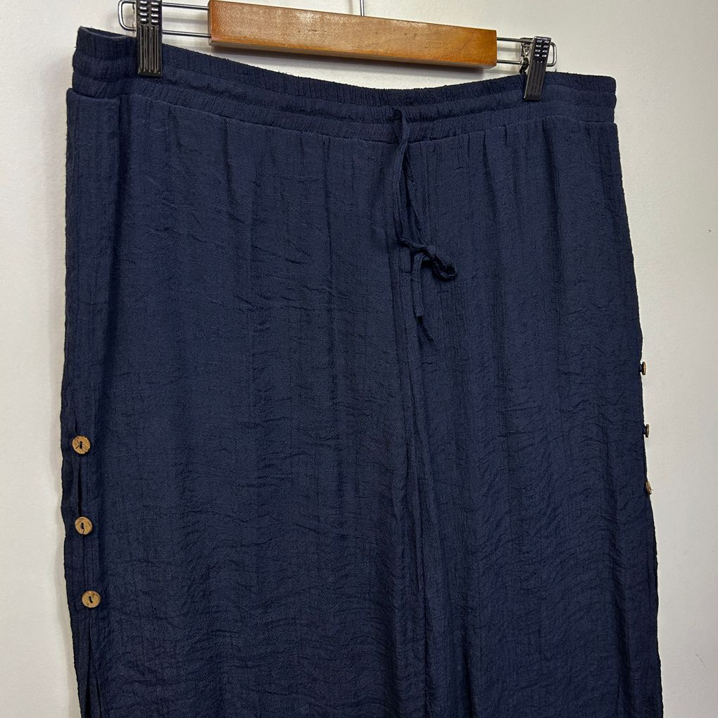 Missy Q Navy Layered Cotton Pants - Size 16