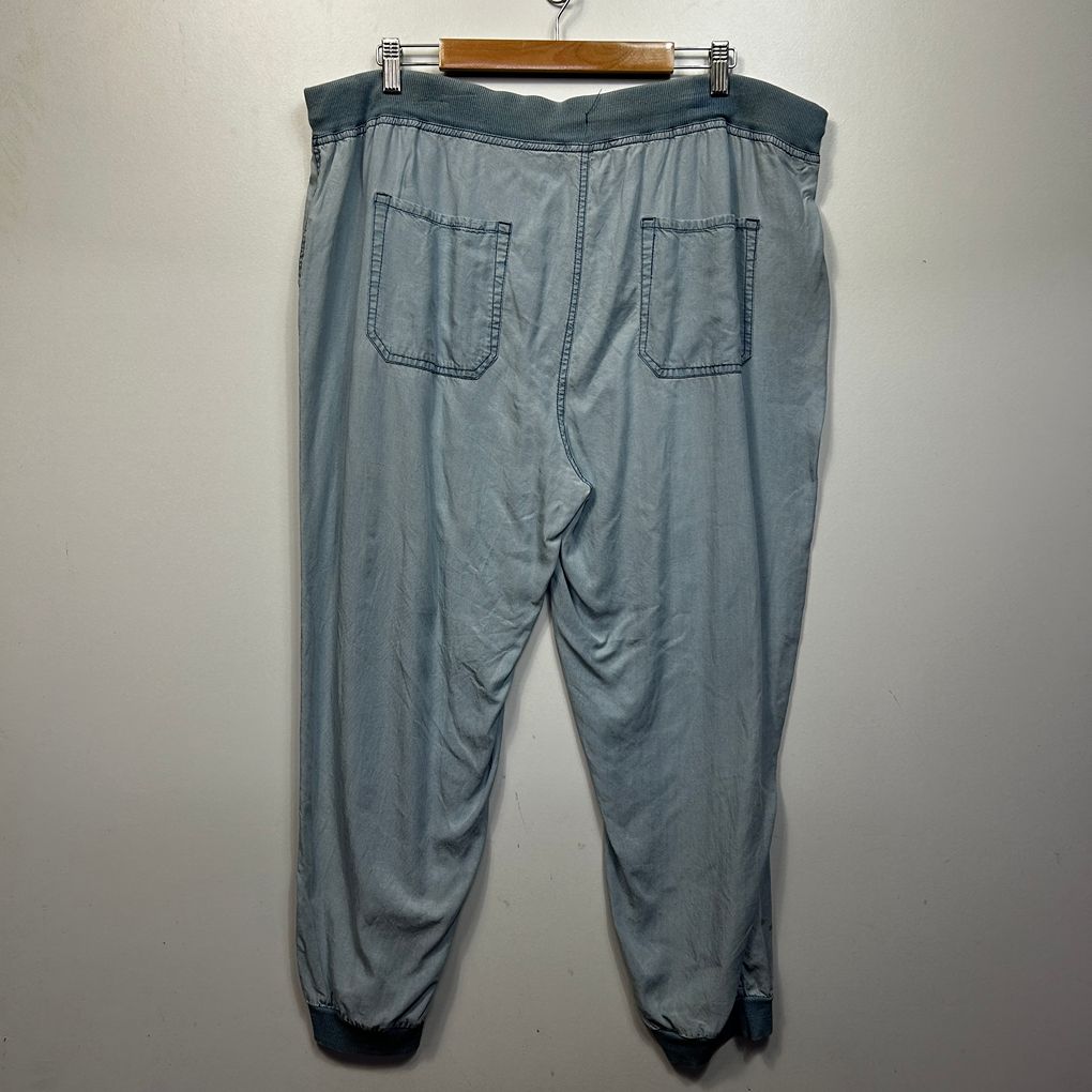Target Light Blue Chambray Plus Size Joggers - Size 18