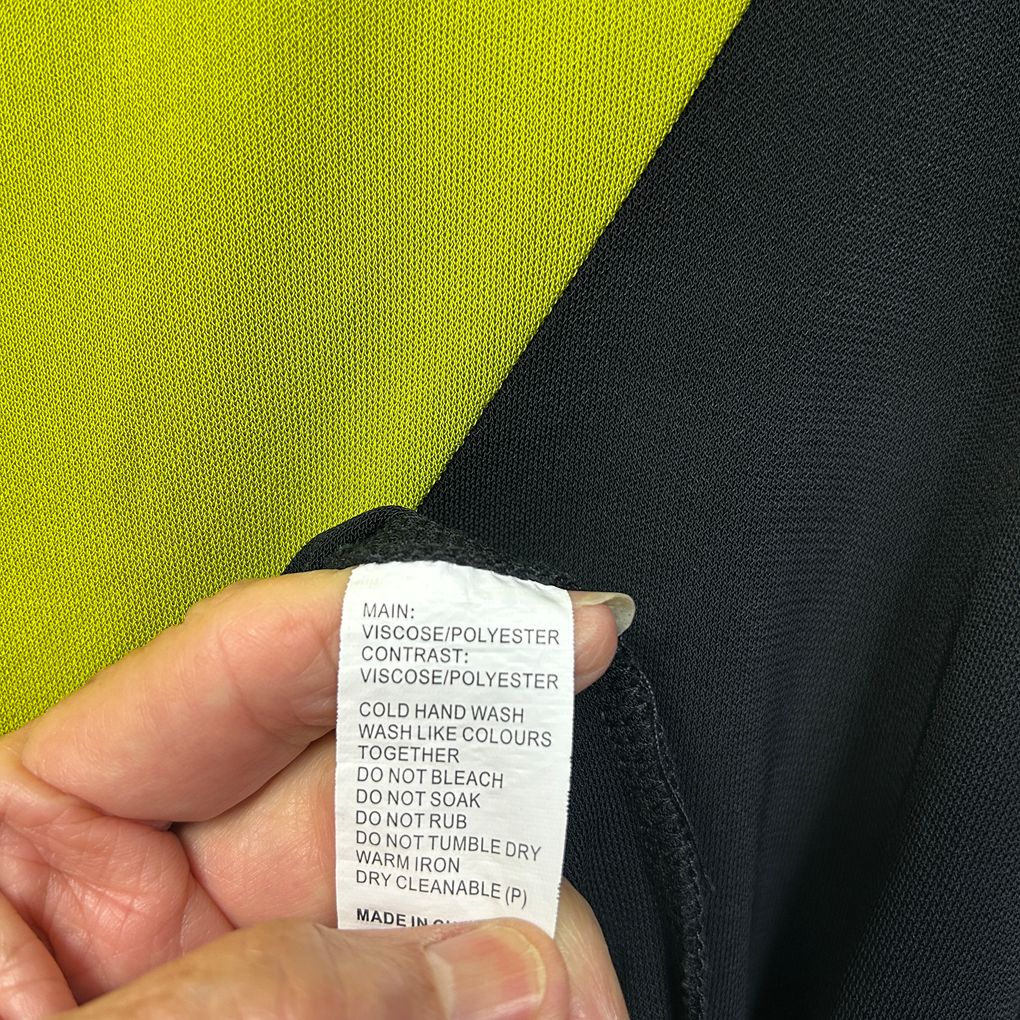 Free Woman Lime and Black Top - Size 20