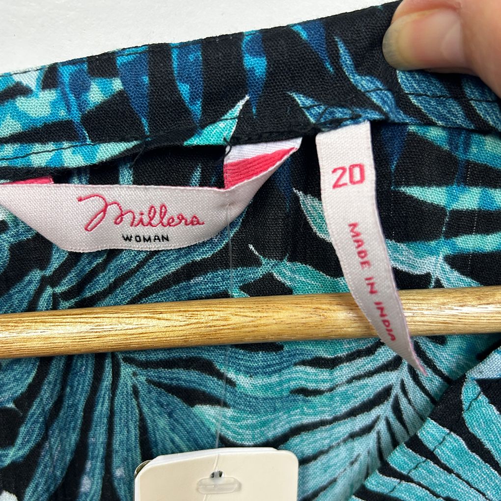 Millers Teal Palm Print Kaftan Top - Size 20