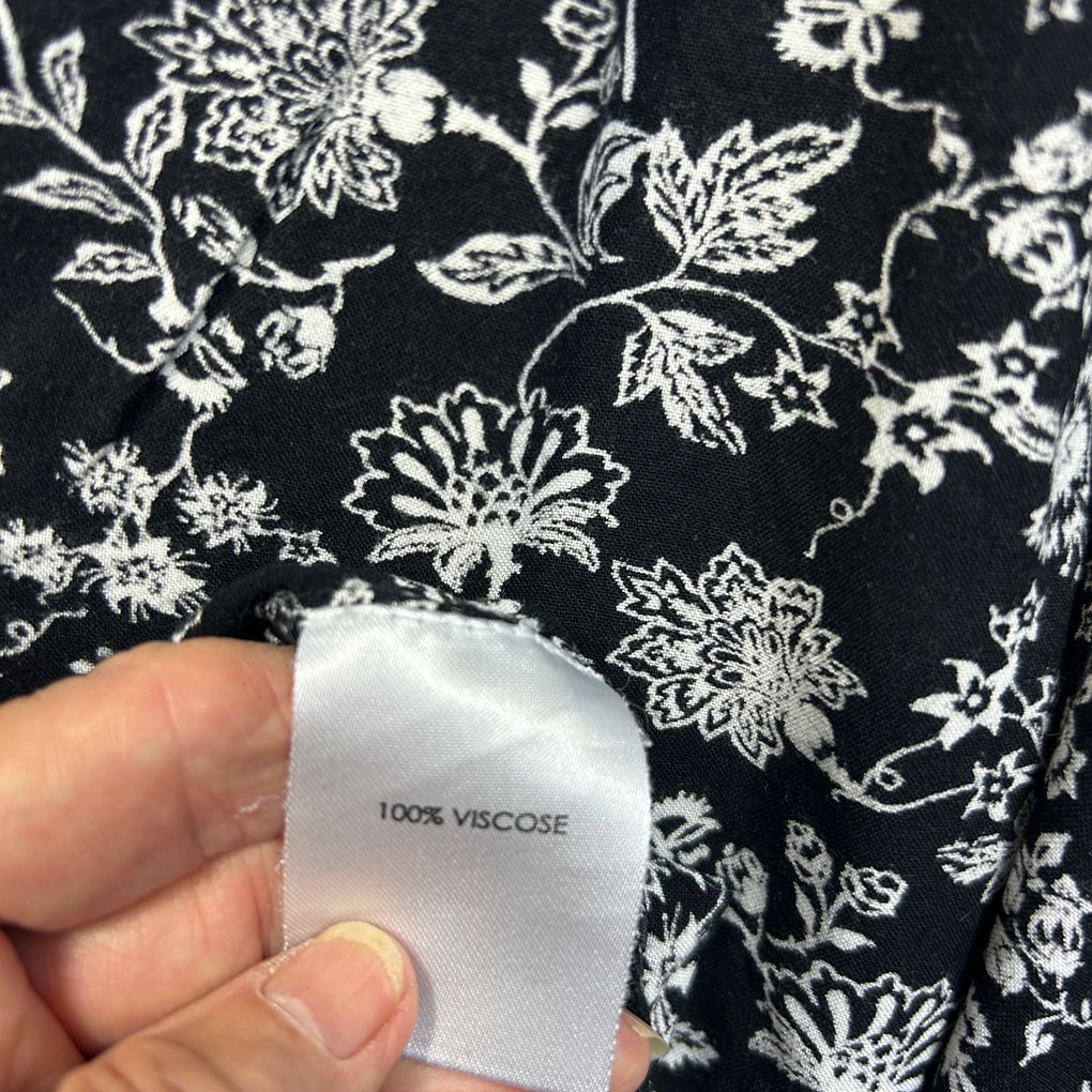 Autograph Black Floral Top - Size 22
