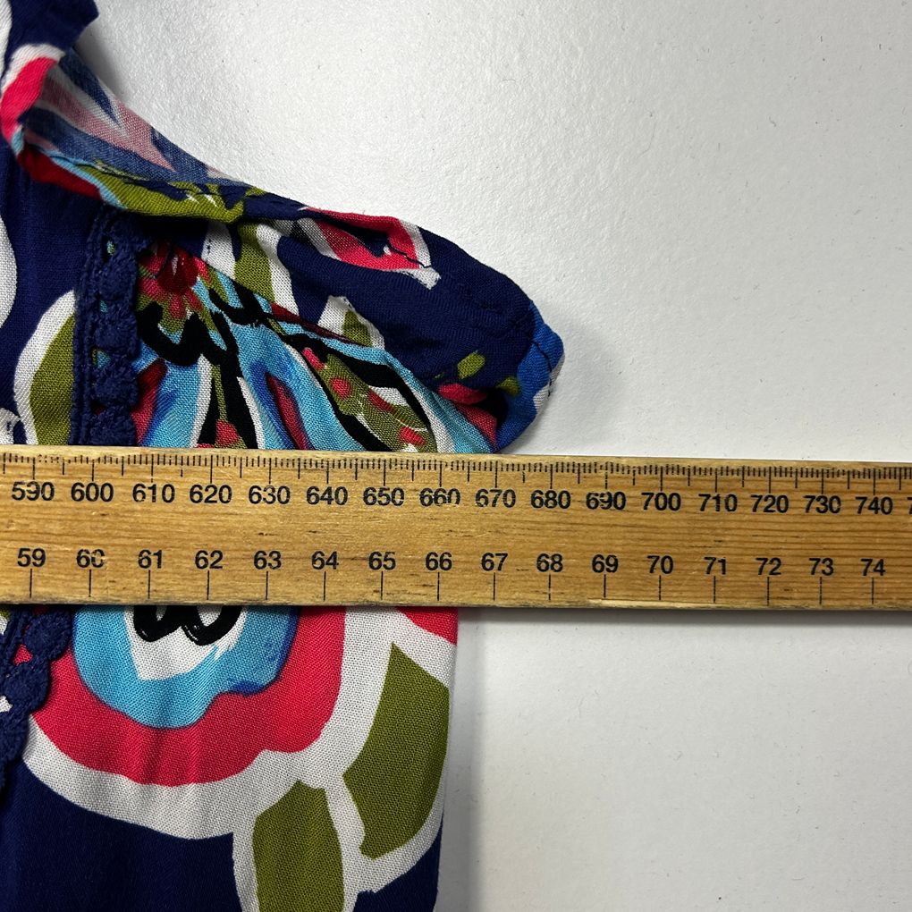 Navy Floral Top - Size 20/22