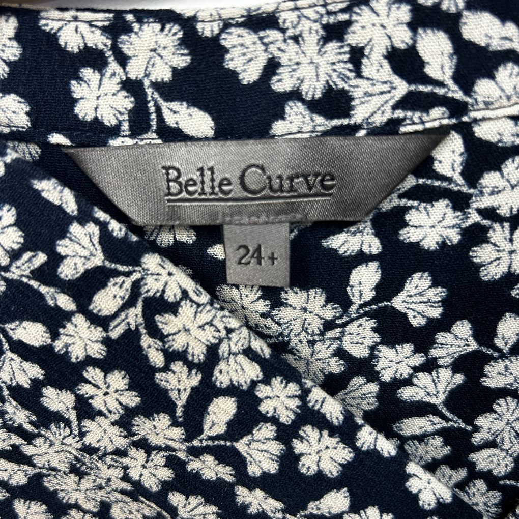 Belle Curve Navy Floral Top - Size 24