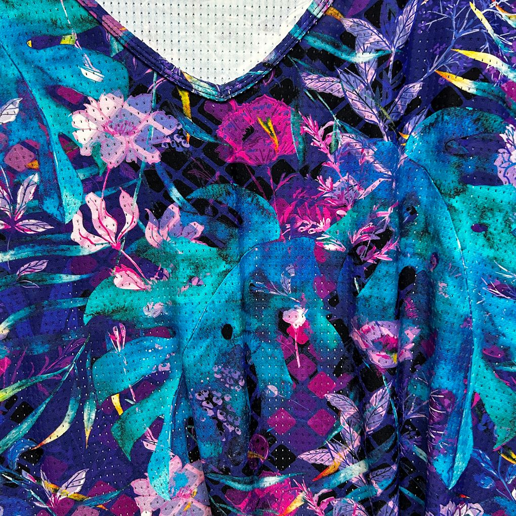 exoticathletica Blue Floral Activewear Top - Size XXL