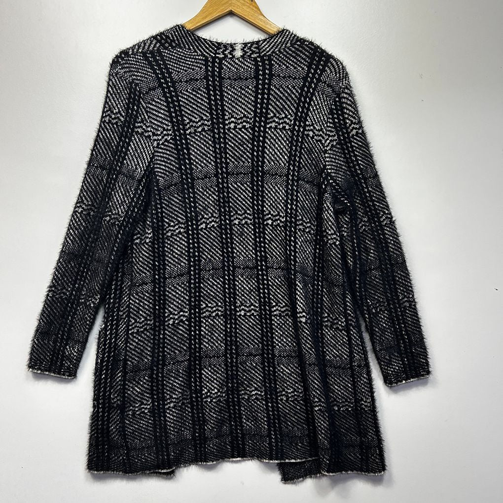 Millers Black White Check Cardigan - Size XL