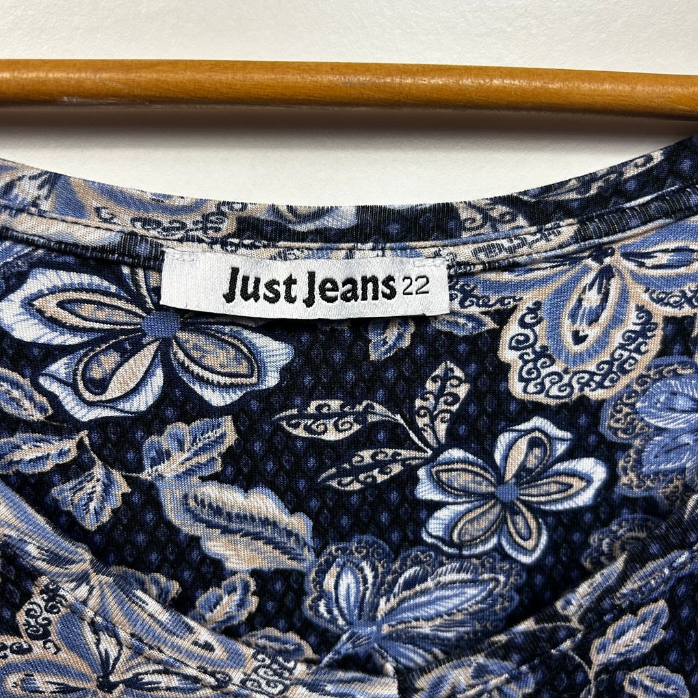 Just Jeans Navy Plus Size Top - Size 22
