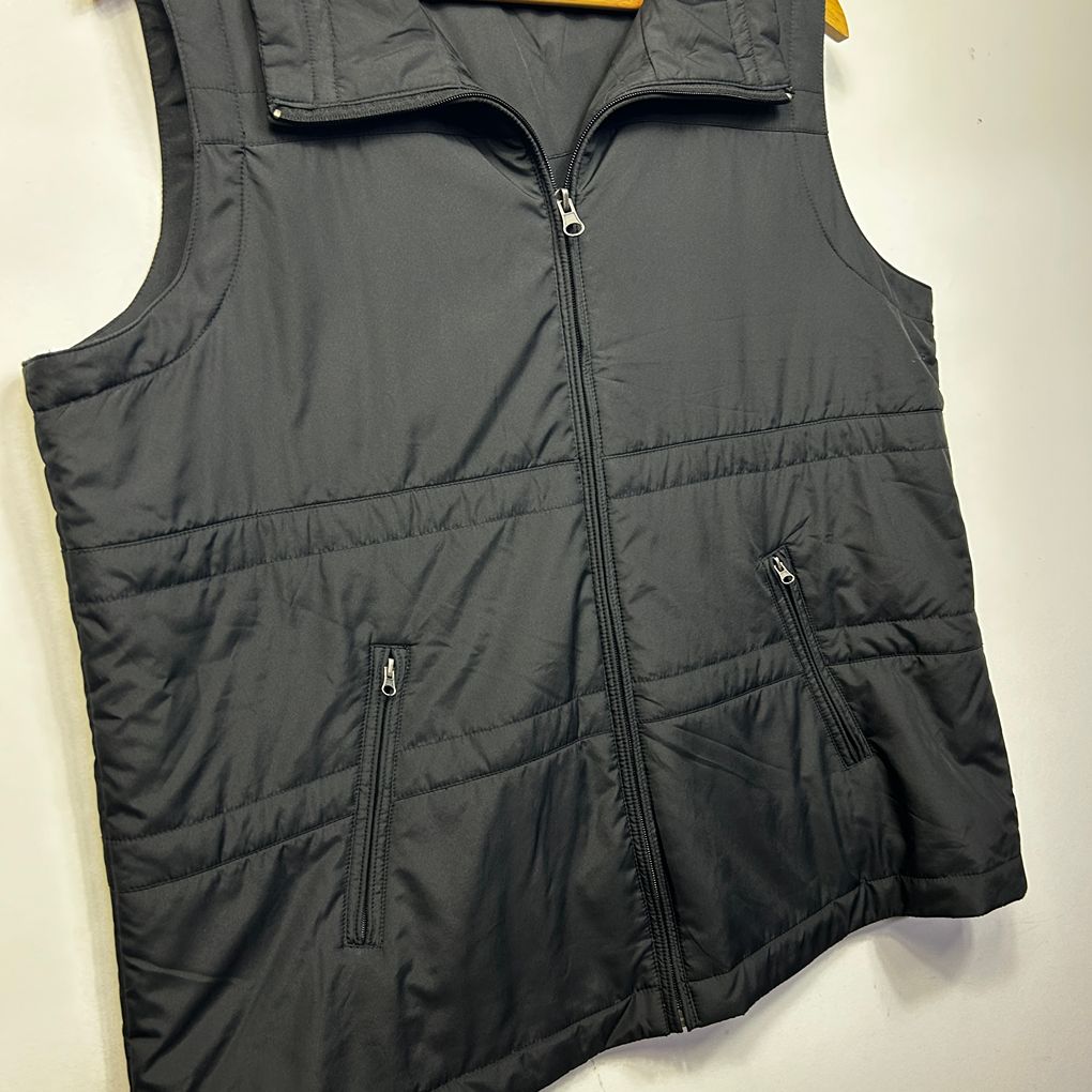 Regatta Black Vest - Size 16
