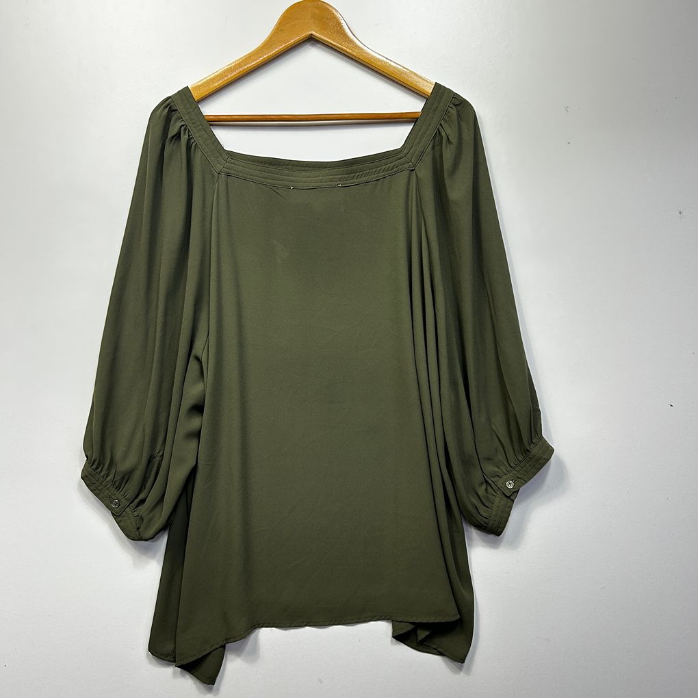Chelsea & Theodore Olive Top - Size 3X