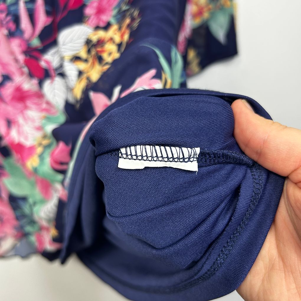 Katies Navy Floral Plus Size Top - Size 2XL