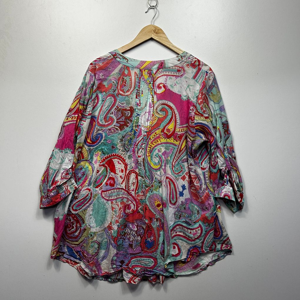 Nouvelle Multicoloured Plus Size Cotton Top - Size 18