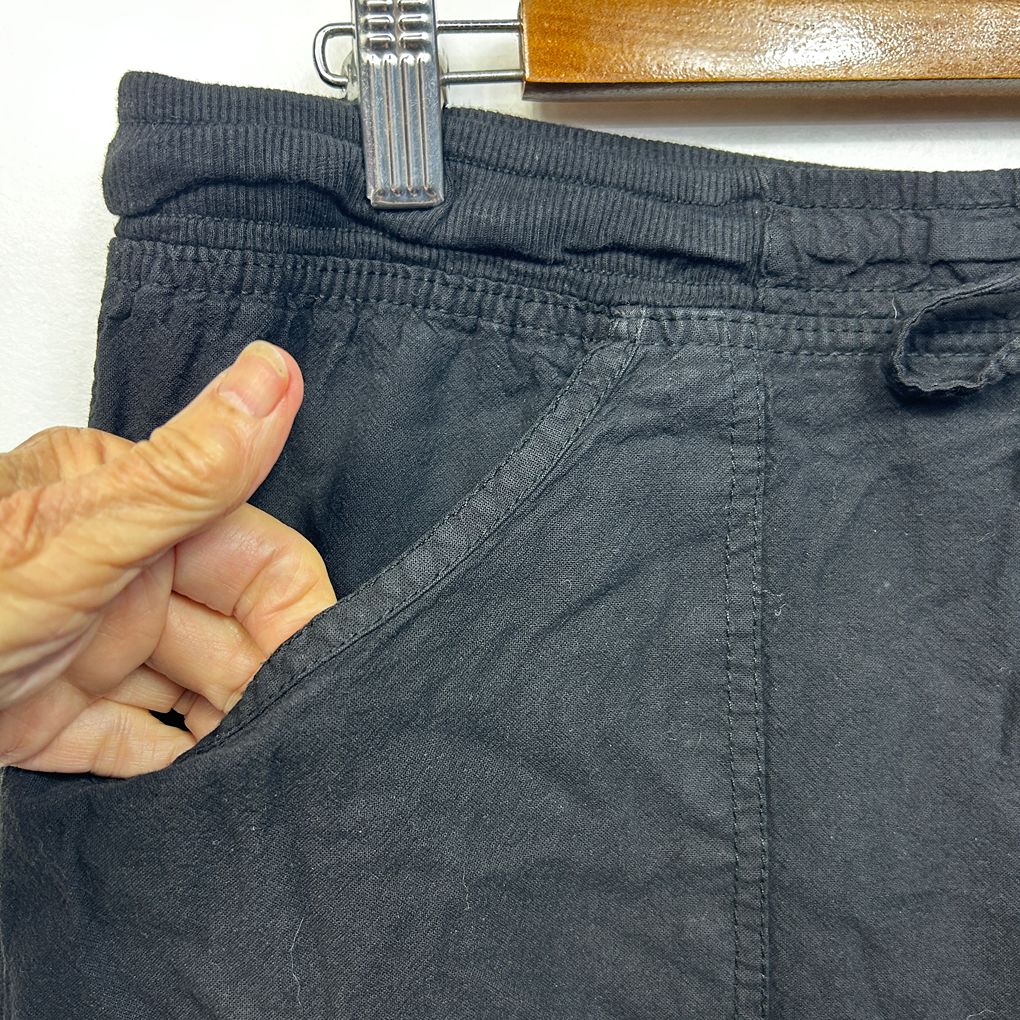 Millers Black Shorts - Size 16