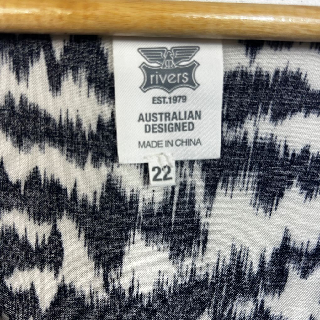 Rivers Navy and White Print Dress - Size 22