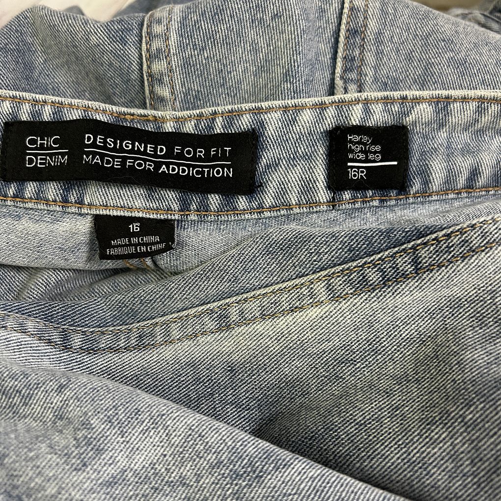 City Chic Blue Harley Mid Rise Wide Leg Distressed Jeans - Size 16