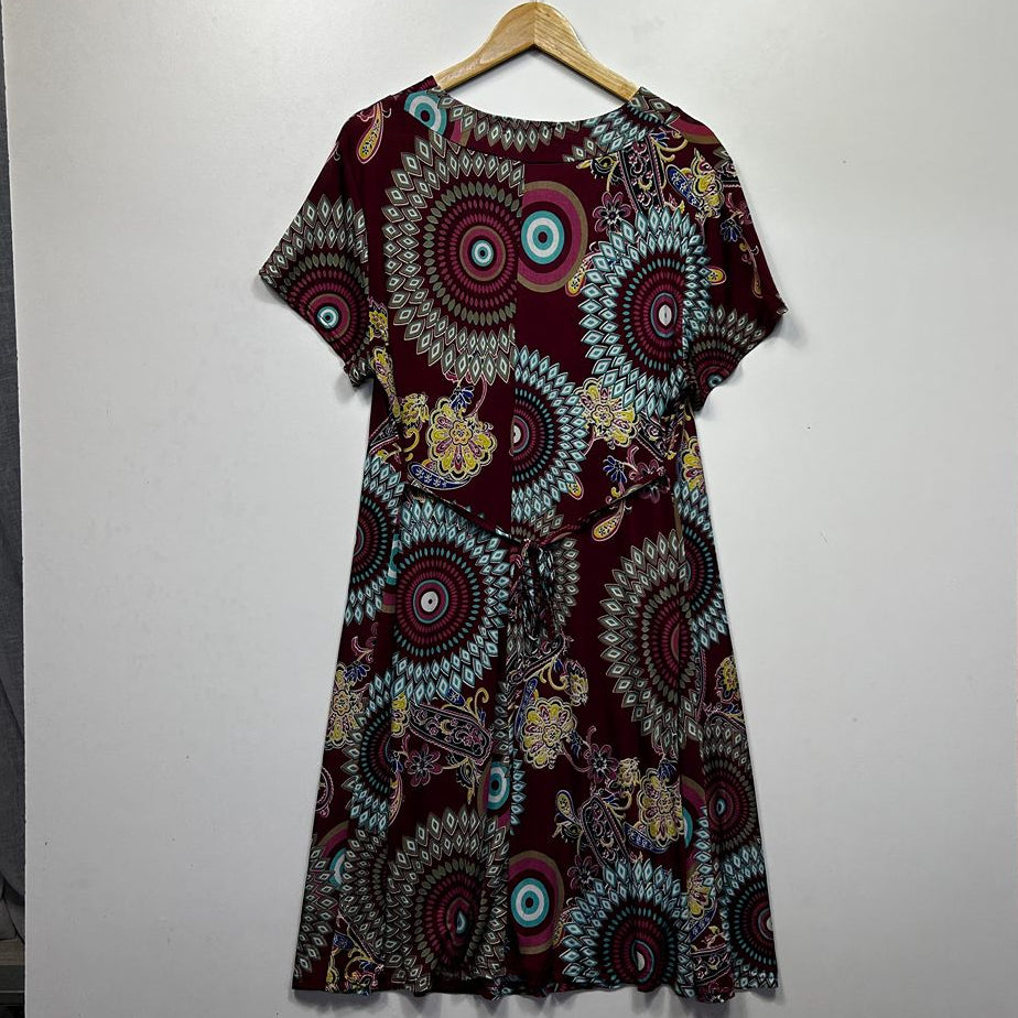 Elegant Burgundy Plus Size Dress - Size XXL