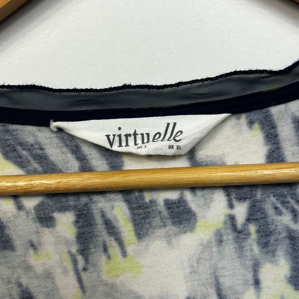 Virtuelle Multicoloured Plus Size Top - Size L/20