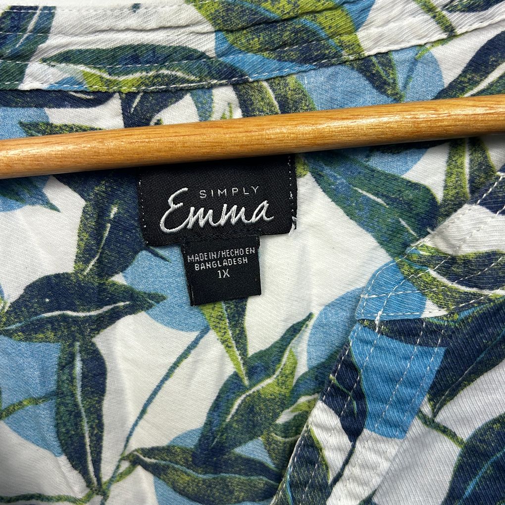 Simply Emma Blue Leaf Print Cotton Top - Size 1X/18