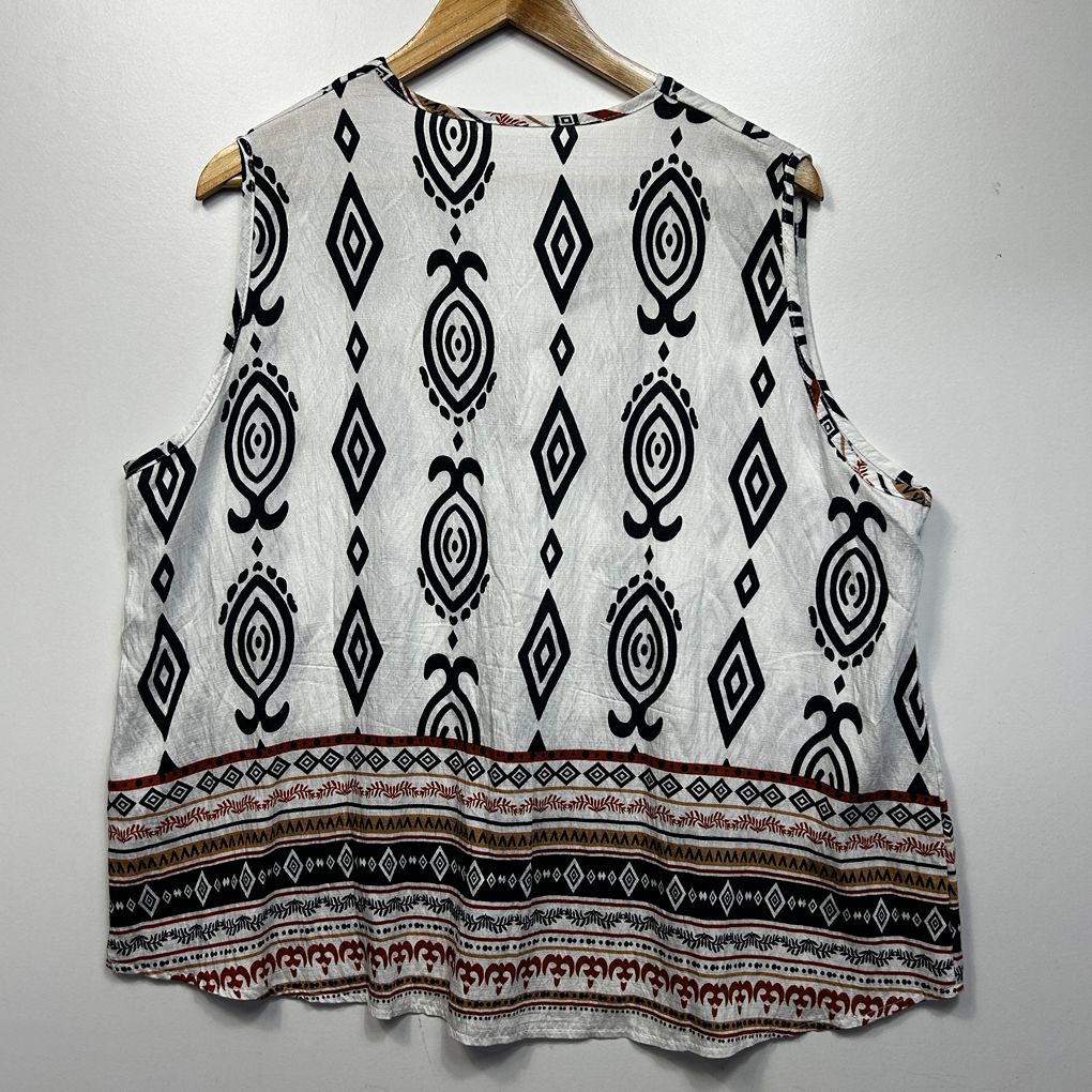 White Cotton Linen Blend Sleeveless Top - Size 22