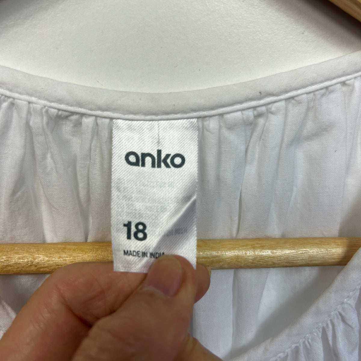 Anko White Plus Size Embroidered Cotton Top - Size 18